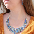 Collier plastron argent 64 pierres Labradorite et Topaze bleue