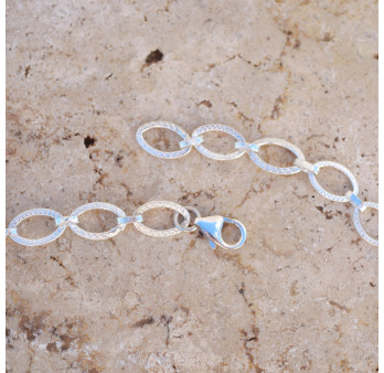 Collier souple en argent martelé et 8 pierres Prasiolite