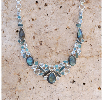 Collier plastron argent 55 pierres Labradorite Apatite Topaze