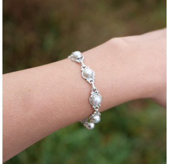 Bracelet argent ciselé et 7 Perles de culture rondes