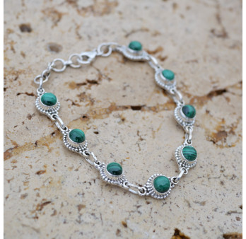 Bracelet argent ciselé et 8 pierres rondes en Malachite