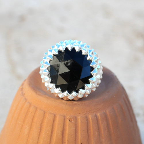 Grosse chevalière ronde pointes argent et pierre Onyx noir T52/58/60