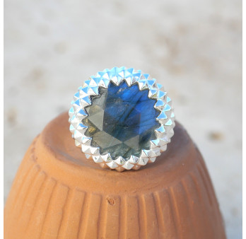 Grosse chevalière ronde pointes argent et pierre Labradorite T54/56/60