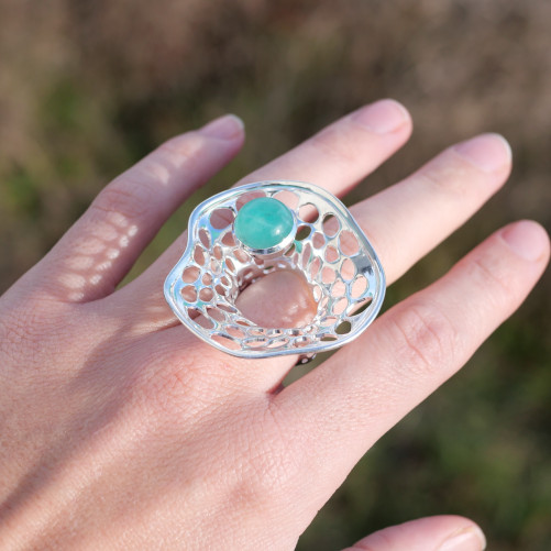 Grande bague corolle en argent et pierre Amazonite T56