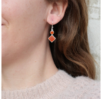 Boucles en argent et 2 pierres facettées en Cornaline