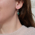 Petites boucles argent ciselé et pierre ovale Agate verte