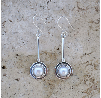Longues boucles en argent et Perle de culture ronde