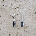Boucles d'oreilles fines navettes en argent et Onyx noir