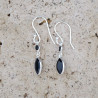 Boucles d'oreilles fines navettes en argent et Onyx noir