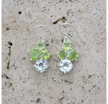 Petites boucles 4 pierres en Péridot et Prasiolite griffées et argent
