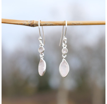 Boucles d'oreilles fines navettes en argent et Quartz rose