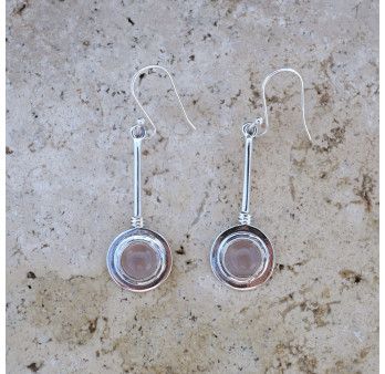 Longues boucles en argent et pierre ronde Quartz rose