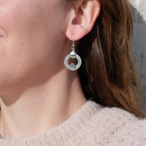 Boucles rondes argent ciselé et pierre ronde Tanzanite