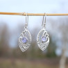 Boucles navettes en argent ciselé et Tanzanite