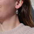 Petites boucles pierre Labradorite ronde et argent ciselé
