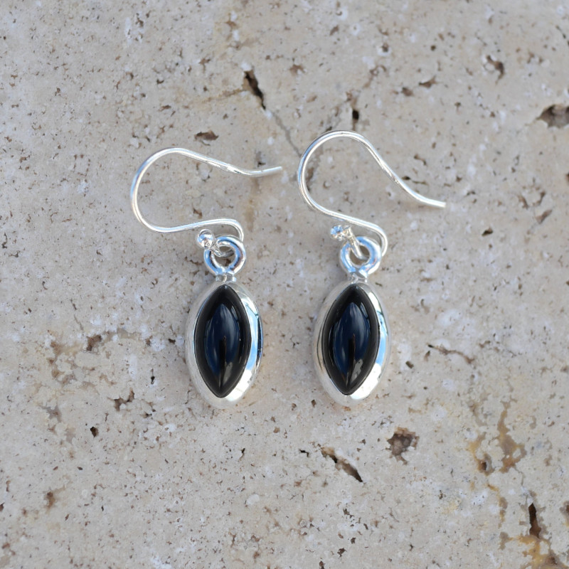 Petites boucles d'oreilles navettes pierre Onyx noir et argent