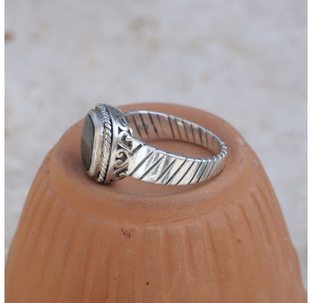 Bague Homme argent strié et pierre carrée Labradorite T63