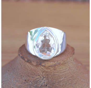 Anneau large en argent et pierre Prasiolite facettée goutte (vert) T50