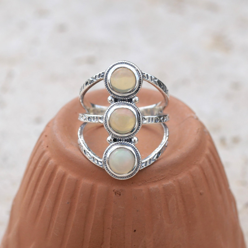 Bague 3 anneaux argent martelé et pierres Opale d'Ethiopie T54/57