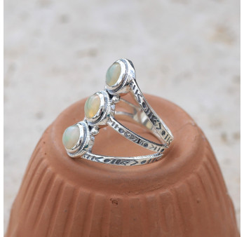 Bague 3 anneaux argent martelé et pierres Opale d'Ethiopie T62