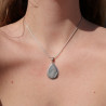 Pendentif goutte en argent strié et Calcédoine cristallisée