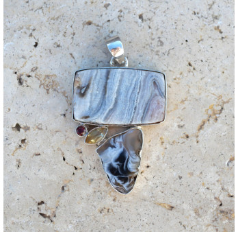 Pendentif argent 4 pierres Calcédoine cristallisée Agate Citrine et Grenat