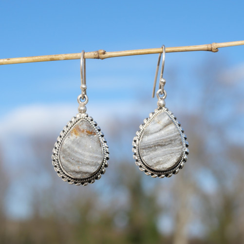 Grosses boucles d'oreilles argent goutte en Calcédoine cristallisée