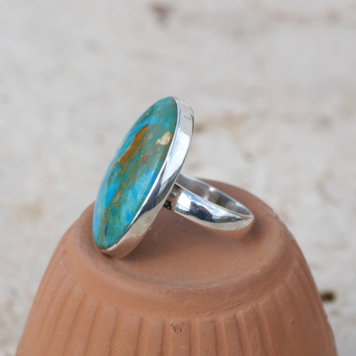 Grande bague ovale en argent et pierre Opaline du Pérou T57