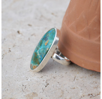 Grande bague ovale argent et pierre Opaline du Pérou T58
