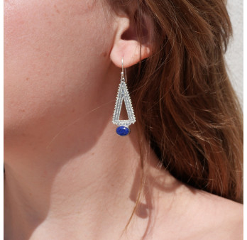 Boucles d'oreilles triangle en argent et pierre Lapis lazuli