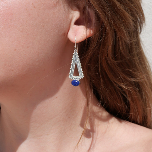 Boucles d'oreilles triangle en argent et pierre Lapis lazuli