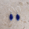 Boucles d'oreilles navettes argent ciselé et Lapis lazuli facetté