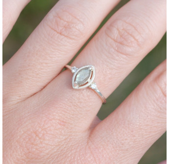 Bague fine argent pierre marquise griffée Labradorite T49/52/55/57