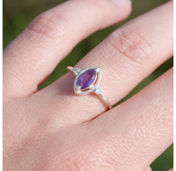 Bague fine argent pierre marquise griffée Améthyste T49/52/55/57/60