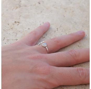 Bague fine lune argent et pierre ronde Pierre de lune T49/52/54/57