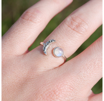 Bague fine lune argent et pierre ronde Pierre de lune T49/52/54/57
