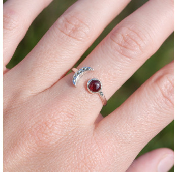 Bague fine lune argent et pierre ronde Grenat T49/52/57/60