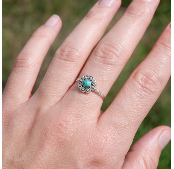 Petite bague fleur argent et pierre ronde Howlite bleue T52/54/57/59