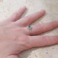 Petite bague fleur argent et pierre ronde Labradorite T57 Petite bague fleur argent et pierre ronde Labradorite T57