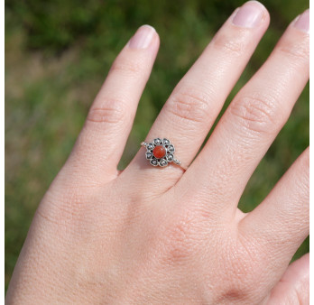 Petite bague fleur argent et pierre ronde Cornaline T52/54/57