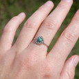 Petite bague fleur argent et pierre ronde Malachite T57 Petite bague fleur argent et pierre ronde Malachite T57