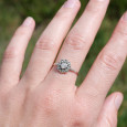 Petite bague fleur argent et pierre ronde Pierre de lune T57 Petite bague fleur argent et pierre ronde Pierre de lune T57