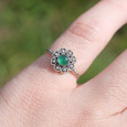 Petite bague fleur argent et pierre ronde Agate verte T49 Petite bague fleur argent et pierre ronde Agate verte T49