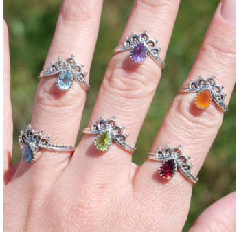 Bague fine couronne argent et petite pierre Grenat T49/51/54/57/60