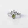 Bague fine couronne argent et petite pierre Péridot T49/56/60