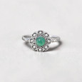 Petite bague fleur argent et pierre ronde Agate verte T49 Petite bague fleur argent et pierre ronde Agate verte T49