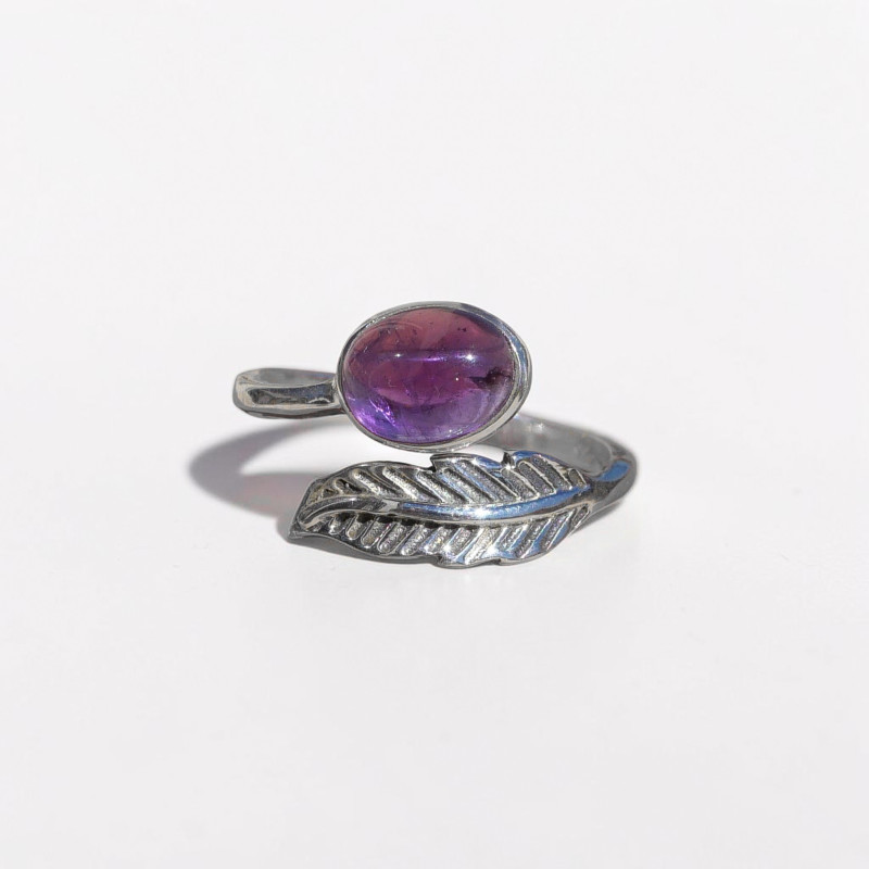 Bague plume en argent et pierre ovale Améthyste T50/54/56/57/60 Bague plume en argent et pierre ovale Améthyste T50/54/56/57/60