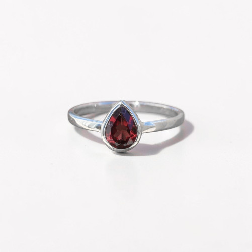 Petite bague goutte argent et pierre en Grenat T49/52/54/58/59