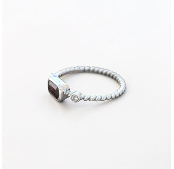 Bague fine argent torsadé pierre Grenat T53/56/58/60