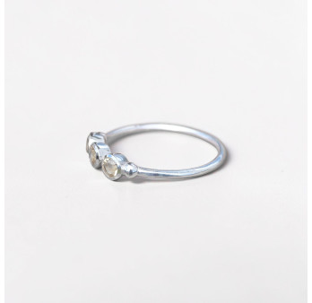 Petite bague argent et 3 petites pierres rondes en Citrine T49/52/54/57